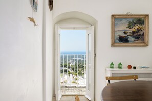 Interior detail - Le Terrazze di Emma by Wonderful Italy (Ostuni)