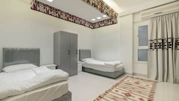 Single Bed in Dormitory Male Room ( 2 Beds ) | 1 間睡房、免費 Wi-Fi