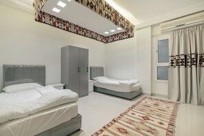 Single Bed in Dormitory Male Room ( 2 Beds )