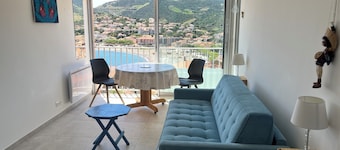 Magnificent panoramic view of the Bay of Banyuls. 3 * sea & mountain view