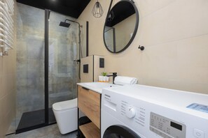 Studio, Balcony | Bathroom