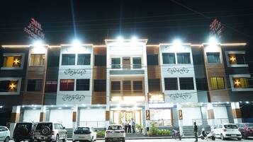Bagian depan properti