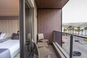 Standard Room, Sea View | Select Comfort beds, minibar, in-room safe, desk - FİFTY5 SUİTE OTEL (Marmaris)