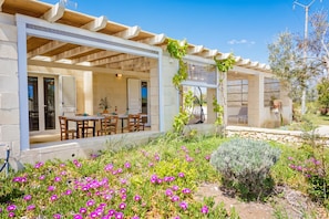Standard Villa, Multiple Bedrooms (Villa La Rimunda 2 Garden And Pool) | Outdoor dining