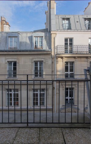 Appartement Duplex Exécutif | Vue de la chambre