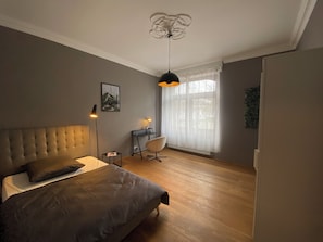 Shared Dormitory, 1 Bedroom, Smoking | 1 bedroom - Room-zimmer mit Stuck in Co-living Apart (Offenbach am Main)