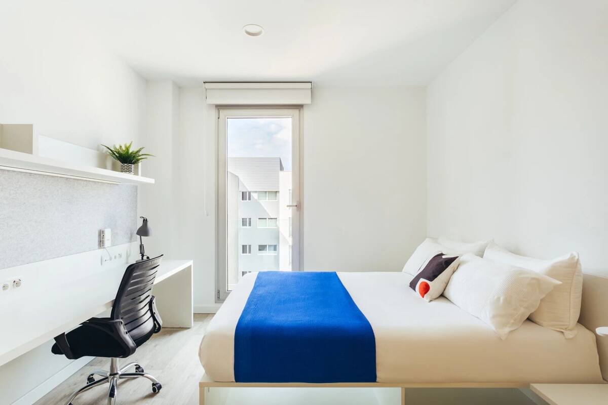 Studio – executive | Blendingsgardiner, strykejern/-brett, wi-fi (inkludert) og sengetøy