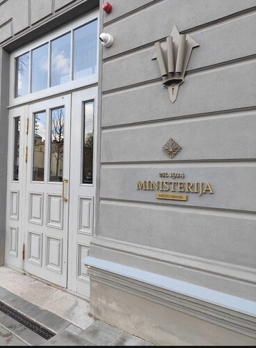 Downtown Ministry 2 bed cozy loft in city centre