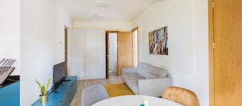 2BR with city view - Observation Deck Apartments -