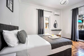 1 bedroom, iron/ironing board, WiFi, bed sheets - Artemis Modern Apartment (Athens)