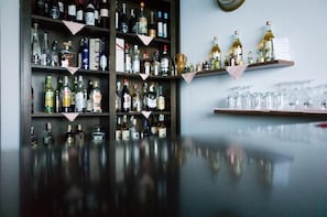Bar (on property) - BAY PALACE MAZZARO' (Taormina)