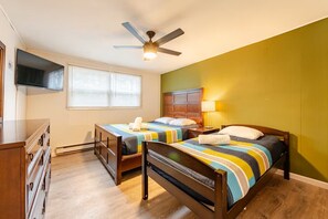 5 soverom, strykejern/-brett, wi-fi og sengetøy