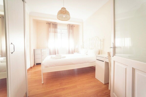 1 chambre, Wi-Fi, draps fournis