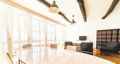 Quintanilla Apartment