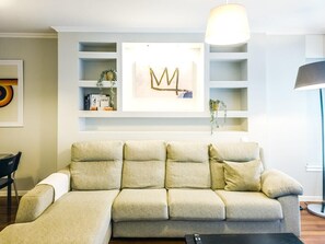 TV - Rubalcava Apartment (Ferrol)