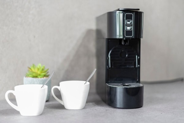 Kaffee und/oder Kaffeemaschine