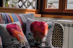 Interior - Chic and Spacious Rome Penthouse (Roma)