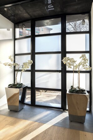 Interior - The Green; Luxury Loft in the center of Milan (Milano)