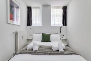 1 Schlafzimmer, Schreibtisch, Bügeleisen/Bügelbrett, kostenloses WLAN