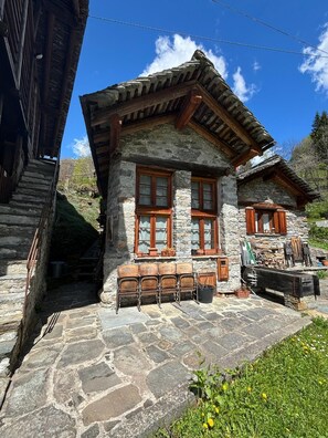 Exterior - Mulino Amore; Il nido tra i monti (Alagna Valsesia)