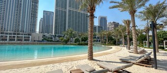 HomesVIP | Private Beach Access | Spacious