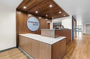 Lobby - Everhome Suites Temecula (Temecula)
