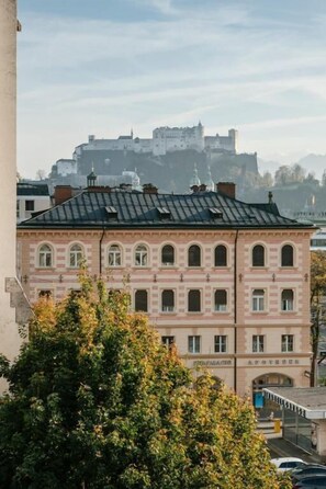 Signature Quadruple Room, City View | Miscellaneous - HOTEL andrä (Salzburg)