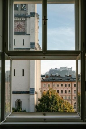 Signature-Vierbettzimmer, Stadtblick | Innenbereich