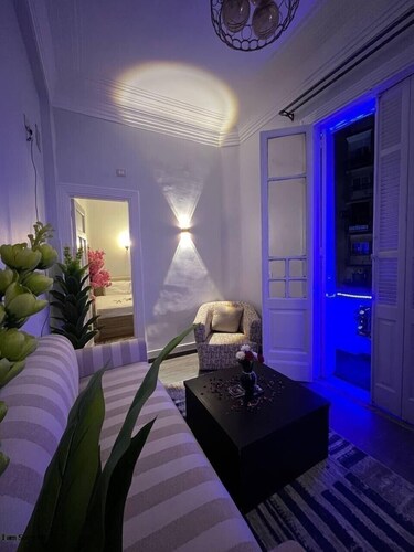 Downtown view studios