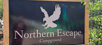 Charming 1-bedroom cabin in South River