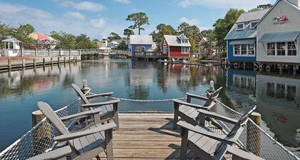 Augusta Village Sandestin by Gibson BR