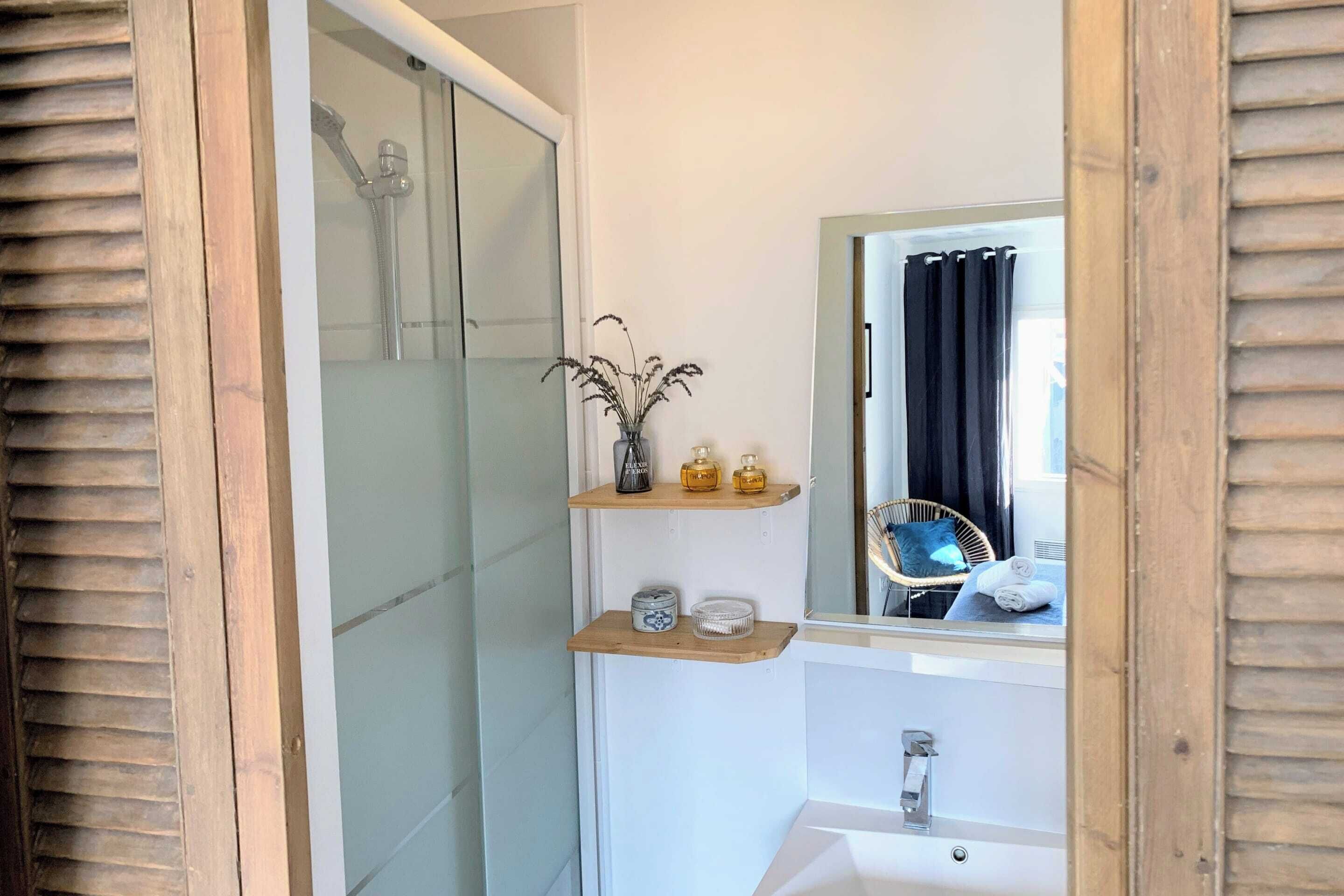 Apartment, City View | Bathroom