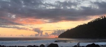 Villa Manapany Team. For a convivial gathering of up to 20 people!