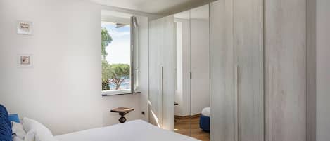 Basic-Apartment, Meerblick