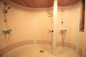Bathroom - Forenom Apartments Rauhankatu 16 (Lahti)