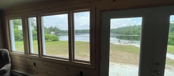Direct Lakefront Cabin with 3 bedrooms! Serene Getaway!