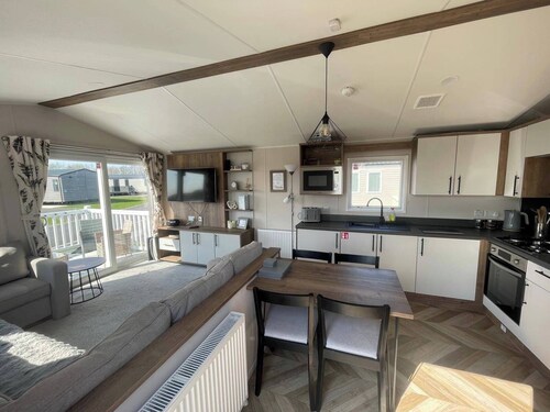 3-bed Caravan - Haven Lakeland Leisure Park