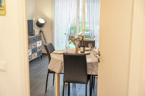 Dining - Le Réséda, Maison Avec Jardin (Saint-Valery-sur-Somme)