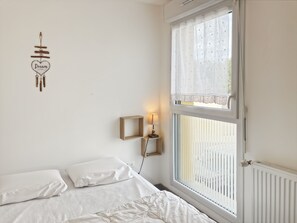 2 soveværelser, strygejern/strygebræt