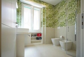 Bidet