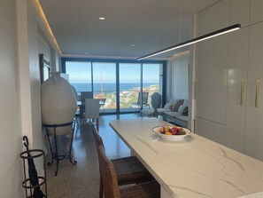 Dining - Amazing Beach Views from 5th Floor Apartment (Tamarama)