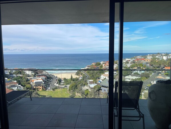 Interior - Amazing Beach Views from 5th Floor Apartment (Tamarama)