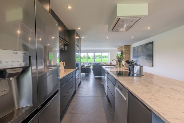Cottage | Private kitchen - The Duchess - North East Escapes (Bamburgh)