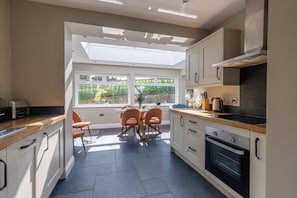 Cottage | Private kitchen