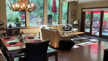 Televisión, oficina