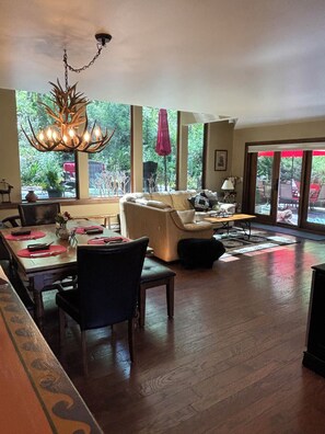 TV, offices - NEW LISTING!! Vail home near Cascade lift (Vail)