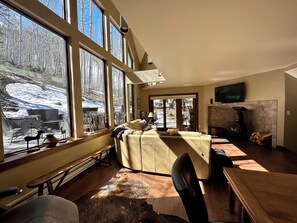 TV, offices - NEW LISTING!! Vail home near Cascade lift (Vail)