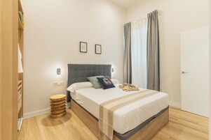 Luxury Apartment, Private Bathroom, City View | Premium bedding, down comforters, memory foam beds, in-room safe