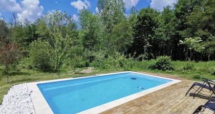 Small paradise in a green setting - Heated swimming pool