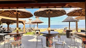 Beach bar
